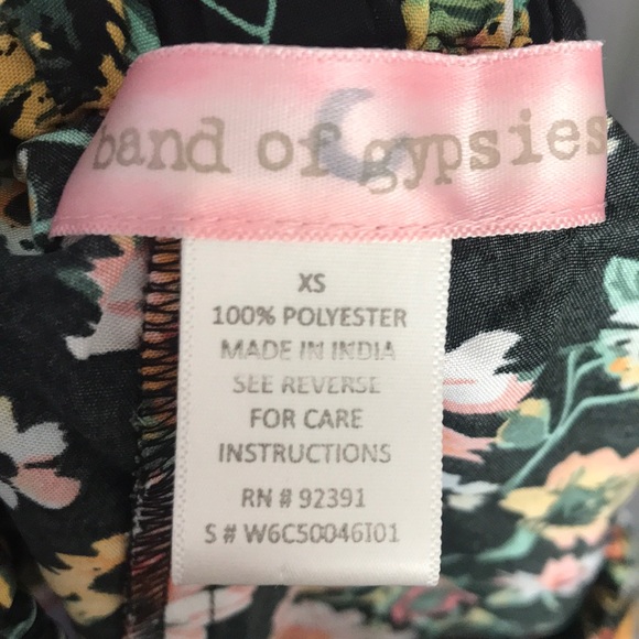 Floral Shorts - Picture 4 of 4